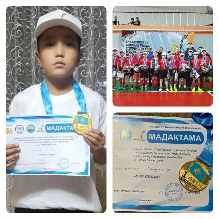 Тәуелсіздіктің 30 жылдығына арналған "Кіші футболдан" чемпион 6В сыныбының оқушысы Тілегенов Дінмұхаммед Құттықтаймыз!