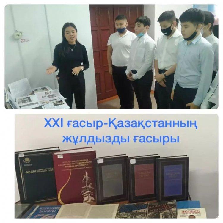 Қазақстан - тәуелсіз ел. Сол тәуелсіздік жолында қазақ бабам не көрмеді десеңізші?! Еліміздің басынан азап та,аштық та,сұм соғыс та өтті. Әсіресе,ХХ ғасыр қазақ халқы үшін ауыр тиіп,қайғыға толы кезеңімен есте қалды.