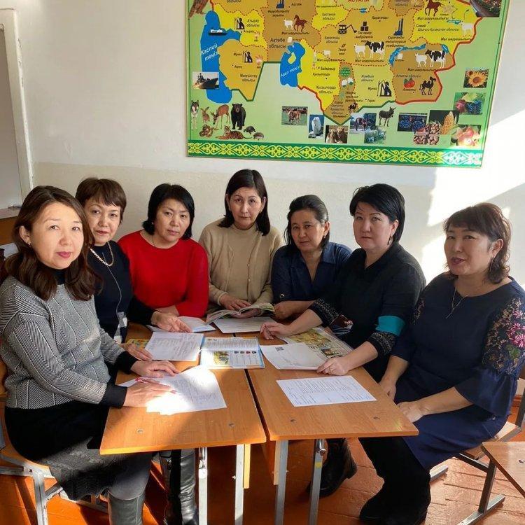 “Самғау” Lesson Study зерттеу тобы 18 ақпанда 3 “Ә” сыныбында әдебиеттік оқу пәнінен “Өнер-білім бар жұрттар”тақырыбында зерттеу сабағын өткізді.