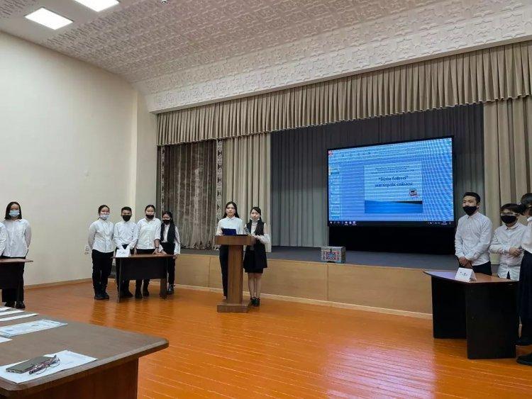 23.02.2022 ж. Қазақ тілі мен әдебиеті пәні бірлестігінің онкүндігі аясында 7-сыныптар арасында "Білім бәйгесі" зияткерлік сайысы өтті.