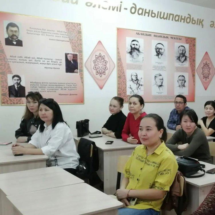2022 жылдың 06 сәуірі күні "Ыбырай Алтынсарин атындағы №37 гимназиясы" КММ-нің 5 "А" сыныбында ата-аналар жиналысы өтті. Сынып жетекшісі Ж.Г.Жарылгасинова