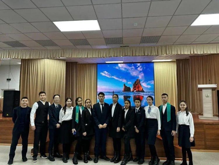 2022 жылдың 23 қарашасында Семей қаласындағы «№49 жалпы орта білім беретін мектеп» КММ базасында ұйымдастырылған жалпы білім беретін пәндер бойынша зерттеу жобаларының республикалық конкурсының облыстық кезеңіне қатысу мақсатында төмендегі оқушылар ж