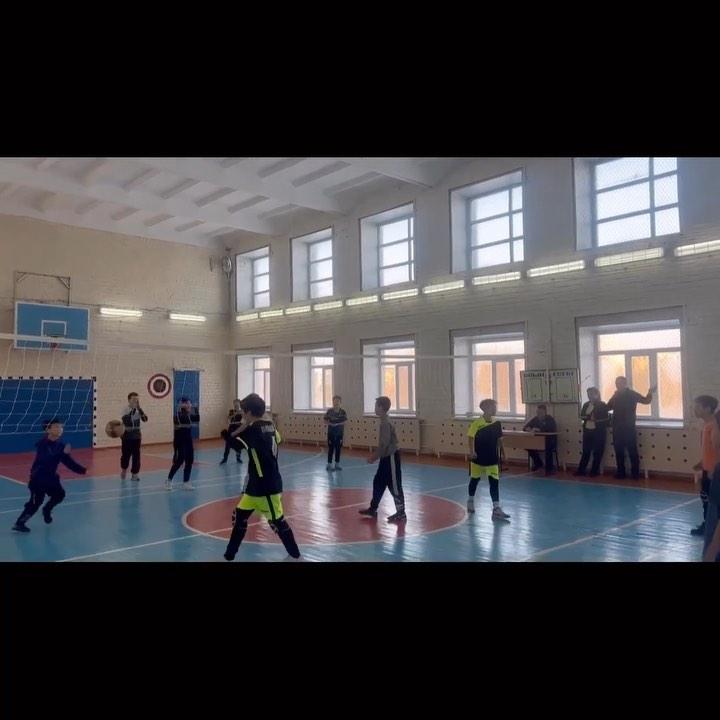 “Ыбырай Алтынсарин атындағы № 37 гимназиясы” КММ-де бекітілген кесте бойынша спорттық іс-шаралар өтуде.