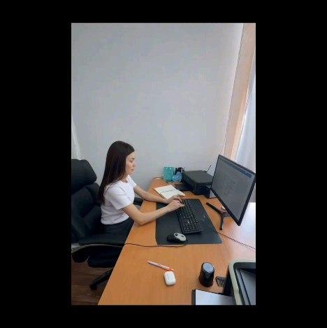 Кәсіптік бағдар беру жұмысы аясында «8 наурыз Халықаралық әйелдер күніне» орай «Анамның мамандығы» таныстыру сайысына қатысушы 4 «Б» сынып оқушысы Ғалымбек Айдананың анасына алғыс білдіреміз!