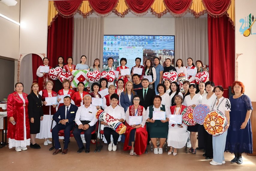“Облыстық инновациялық әдістемелік орталық”КММ ұйымдастыруымен 25 тамыз 2025 ж Тақырыбы:”Адал азамат”біртұтас тәрбие бағдарламасы негізінде көркем еңбек пәнін оқытудың аспектілері”.