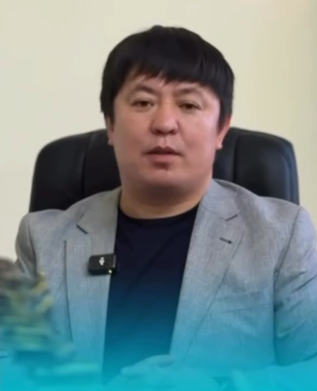 Даналық ұстаз — өмірдің шамшырағы.