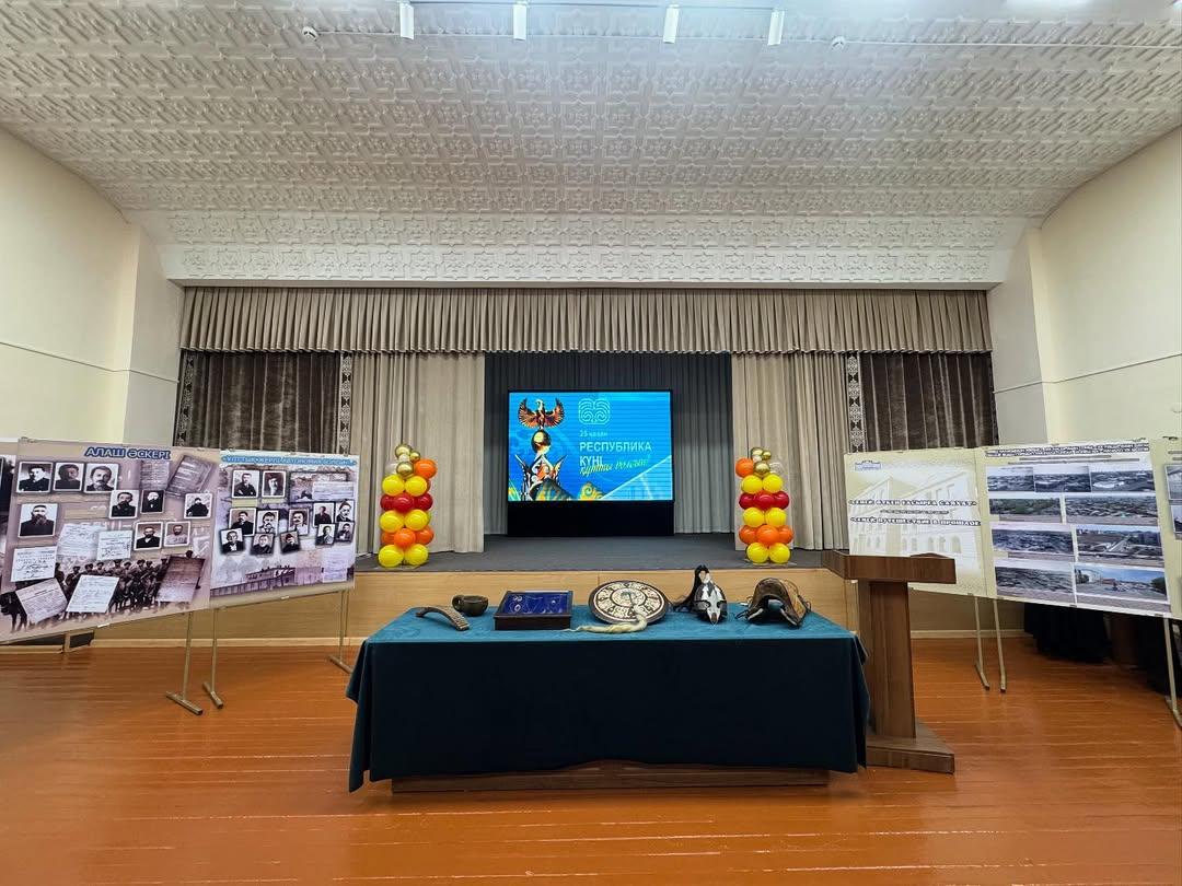 КӨРМЕЛЕРДІҢ КӨШБАСШЫСЫ - АБАЙ ӘЛЕМІ