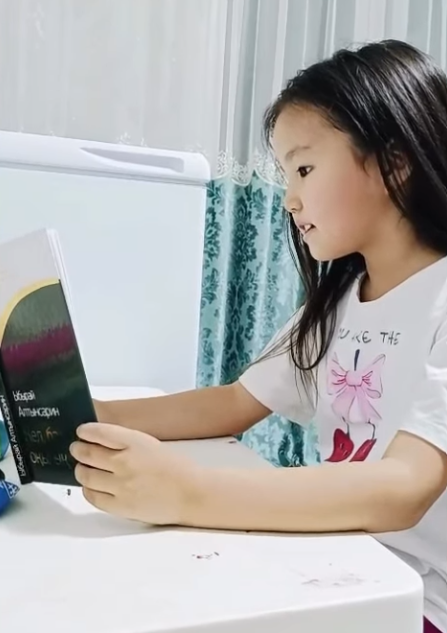 « Балалар кітапханасы» жобасы аясында» Демалыста кітап оқимыз « шарасы.Челлендж.